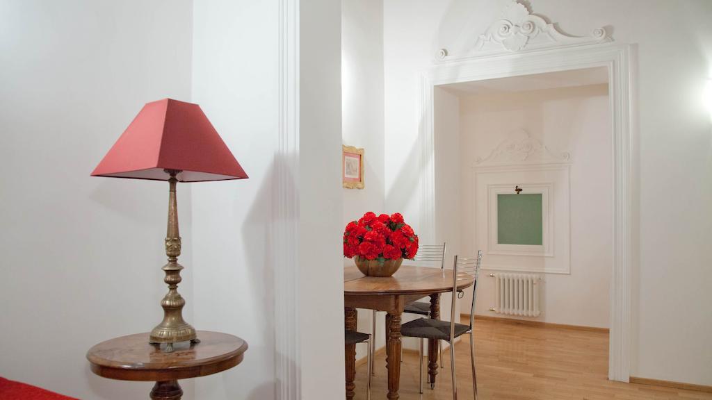 City Center Apartment Roma Habitación foto